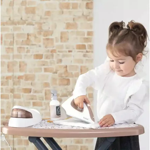 Smoby Tefal játék vasalódeszka gőzölős vasalóval