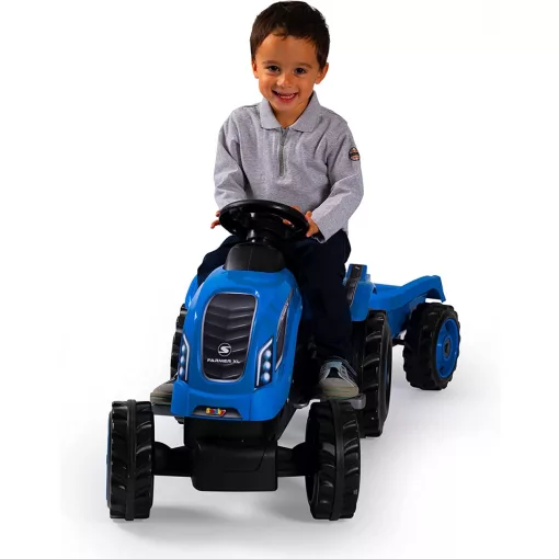 Smoby Farmer XL pedálos traktor utánfutóval - kék