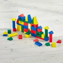 Squirrel Play 50 darabos színes fa építőjáték formaválogatóval