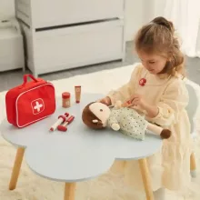 Squirrel Play 9 részes hordozható fa orvosi játékkészlet cipzáros táskában