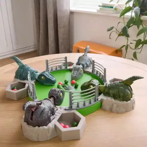 Jurassic World - Falánk velociratorok társasjáték